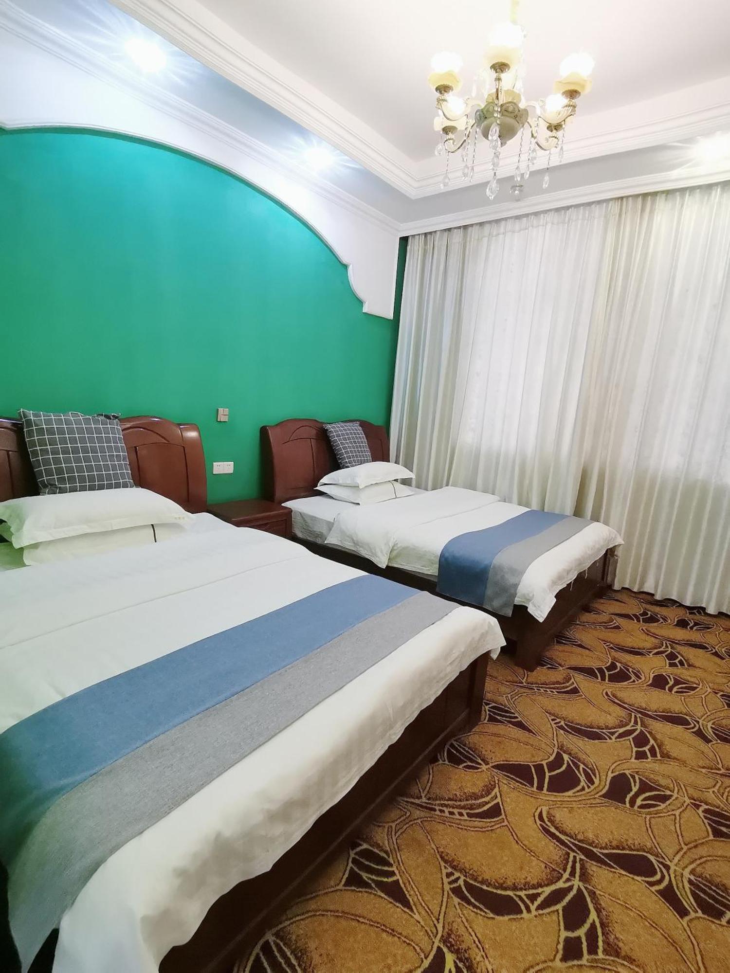 Emeishan Moon Bay Hotel Zewnętrze zdjęcie