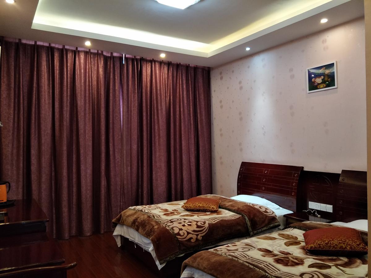 Emeishan Moon Bay Hotel Zewnętrze zdjęcie