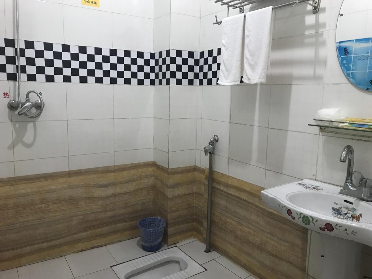 Emeishan Moon Bay Hotel Zewnętrze zdjęcie